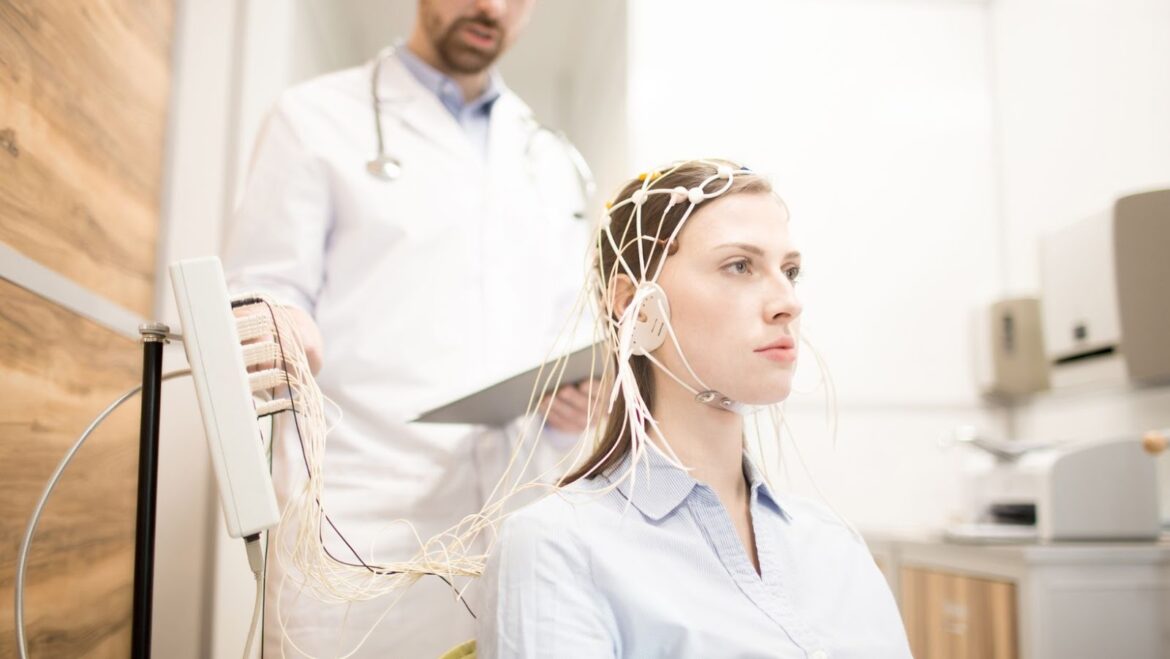 Everything You Need To Know About Eeg Test - Love Lola Blog