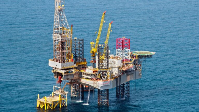 How Long Does It Take For A Small Oil Rig To Respawn: Discover Factors 